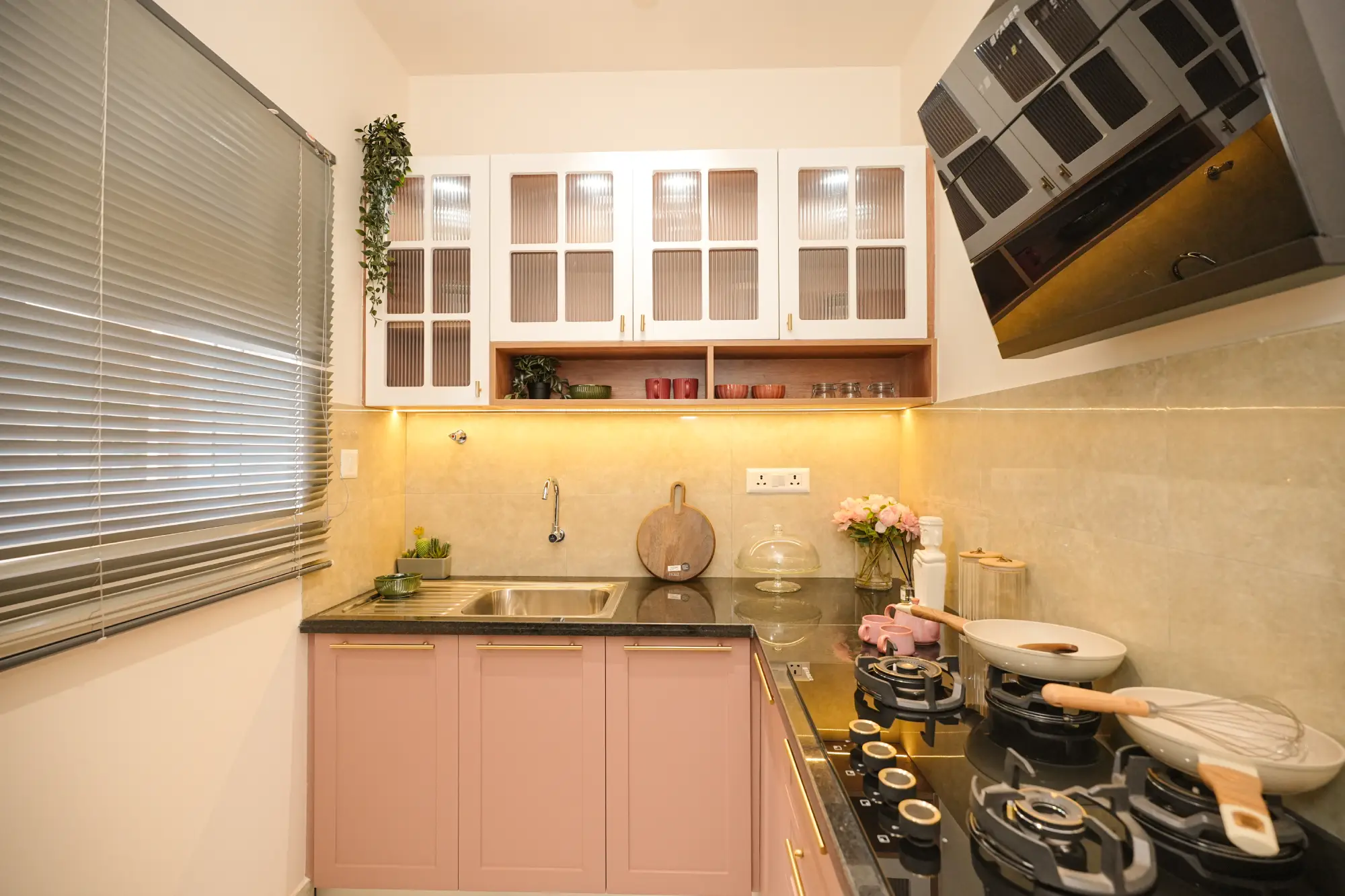 Kitchens in The Curvana Residence, a Nuvora home